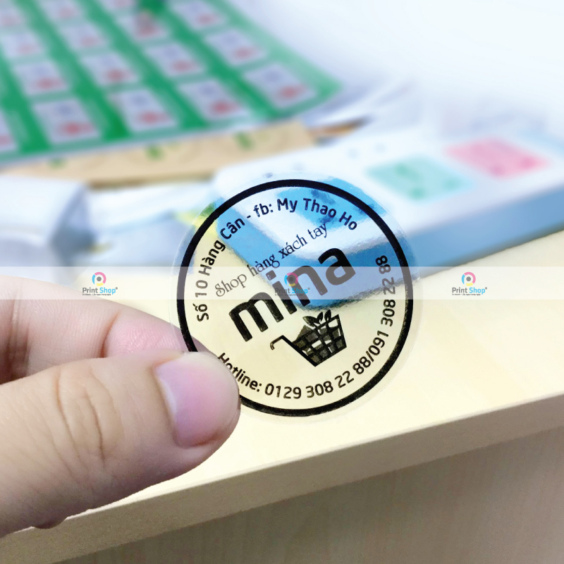 Xu Hướng In Tem Trong Suốt Đẹp Năm 2025